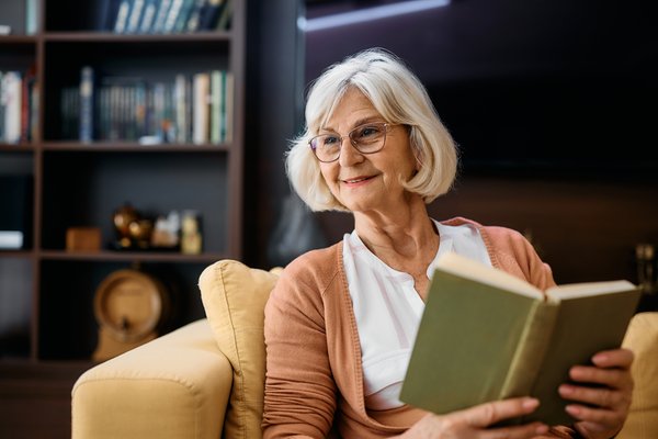 Social Activities vs. Staying Home: Finding Balance in Apartment Community Life